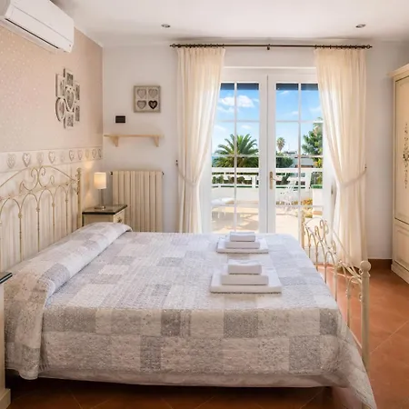 Torre Azul Frontemare - Bisceglie