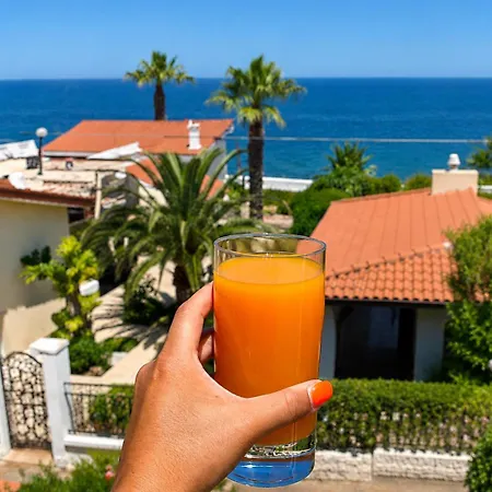 Torre Azul Frontemare - Alojamento de Acomodação e Pequeno-almoço 4*